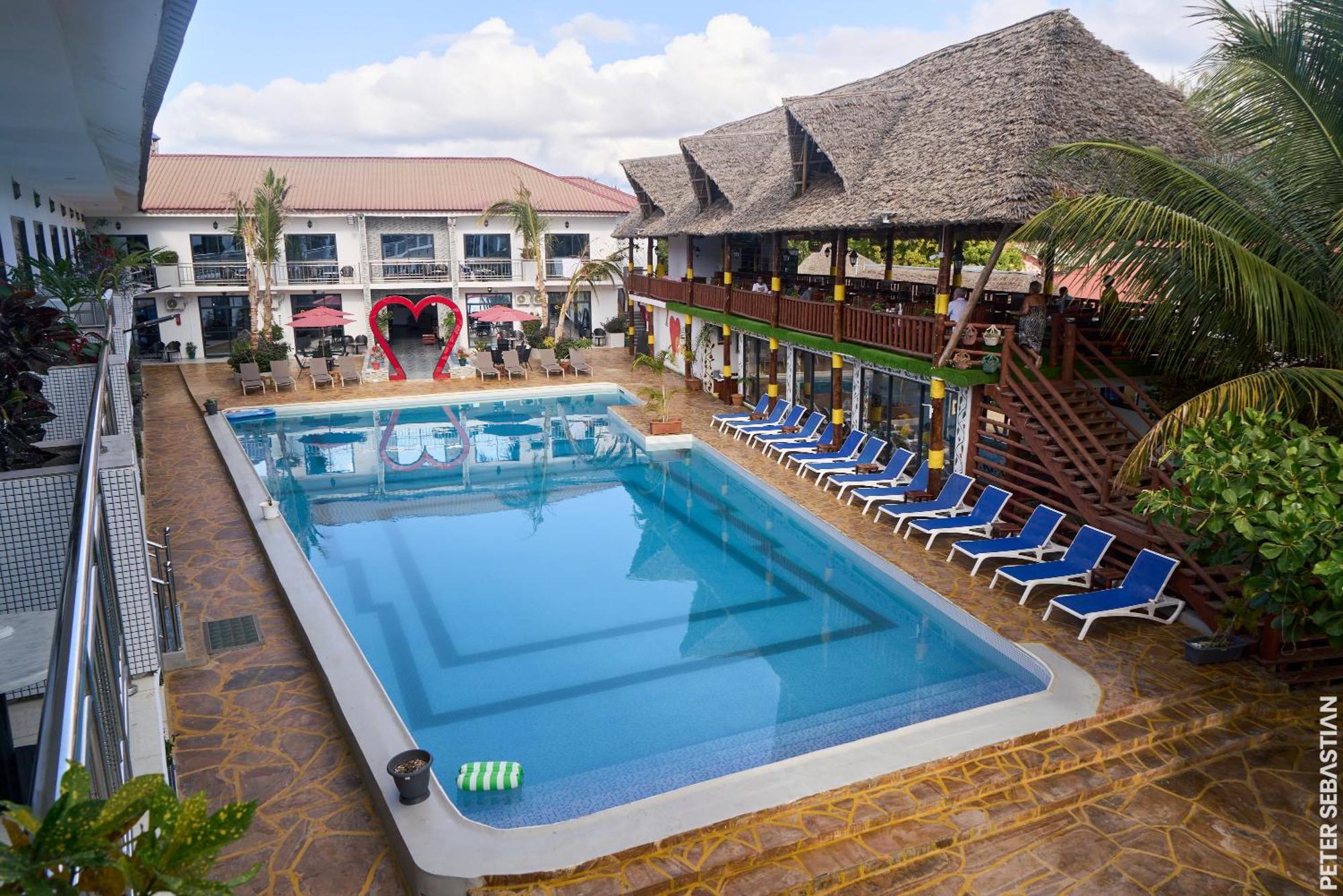 Canary Hotel & Spa Nungwi Extérieur photo